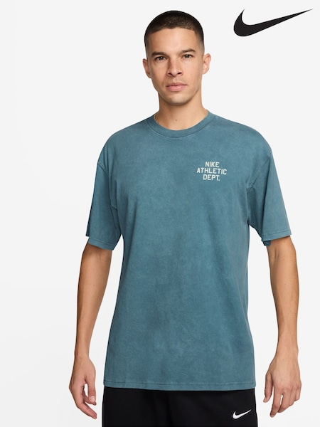 Nike Smokey Blue Graphic Back Print Training T-Shirt (AT5165) | €47