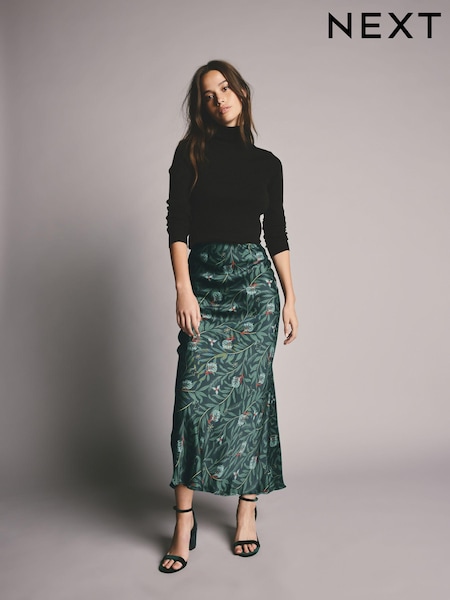 Green Festive Christmas Bauble Printed Satin Midi Skirt (AT5567) | 85 QAR