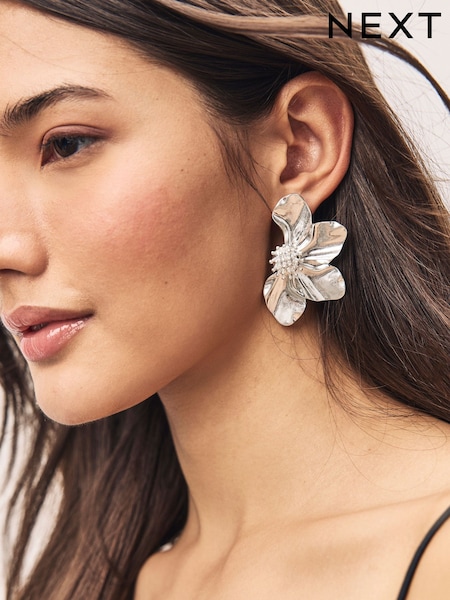 Silver Tone Flower Statement Stud Earrings (AT6232) | €15
