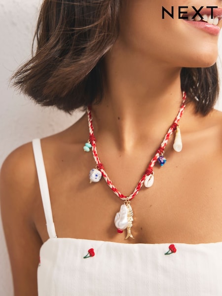 Red Rope Fish and Shell Charm Necklace (AT6281) | €17