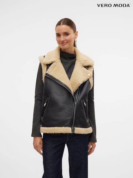 VERO MODA Teddy Sleeveless Gilet (AT7524) | €39