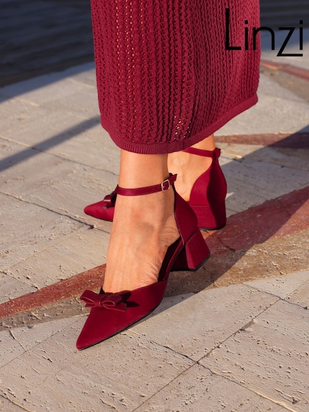Linzi Red Orla Low Block Heeled Courts With Bow Detail (AT7963) | €48