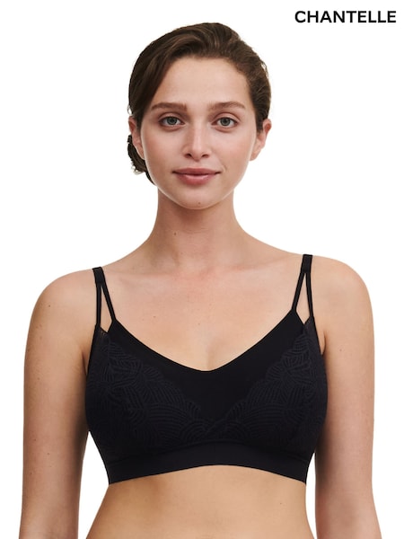 Negru - Chantelle Soft Mulați/Elastici Lace Padded Bralette (AT8738) | 395 LEI