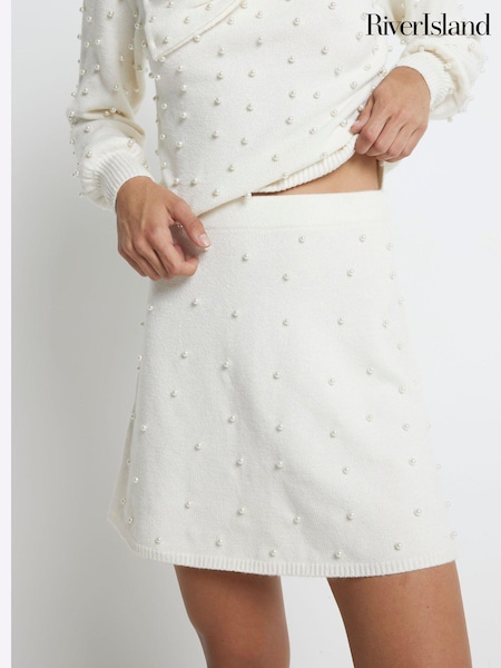 River Island Cream Pearl Detail Flippy Mini Skirt (AT8951) | €30