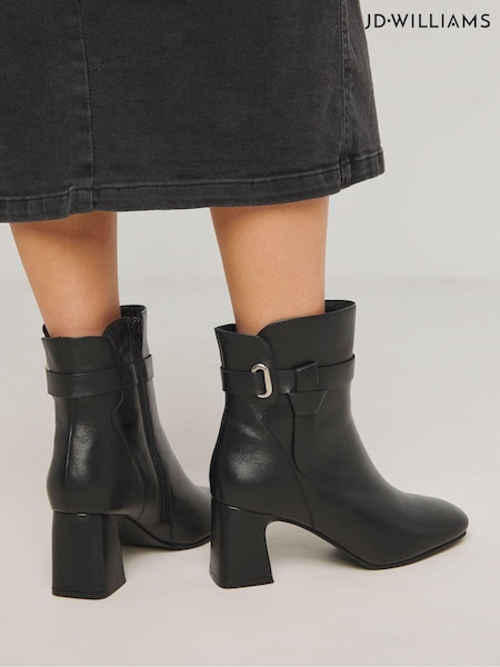 JD Williams Black Heeled Leather Boots With Wrap Around Detail In Wide Fit (AT9146) | €42