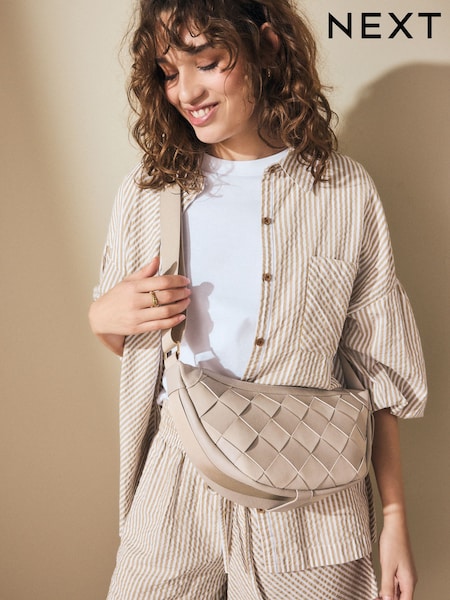 Krémová - Weave Sling Bag (AT9516) | €33