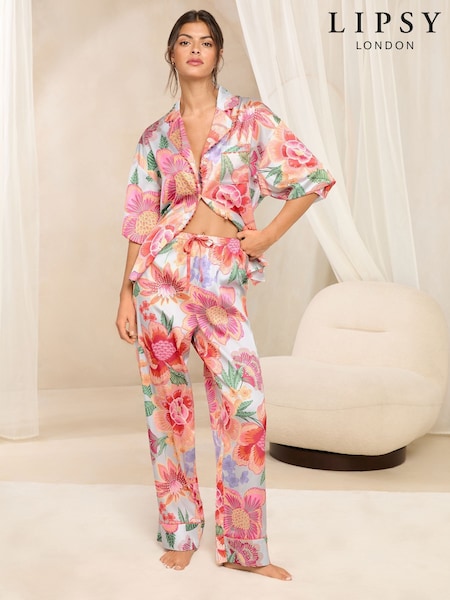 Lipsy Pink Floral Relaxed Long Sleeve Printed Satin Pyjama Set (AT9738) | R$ 445