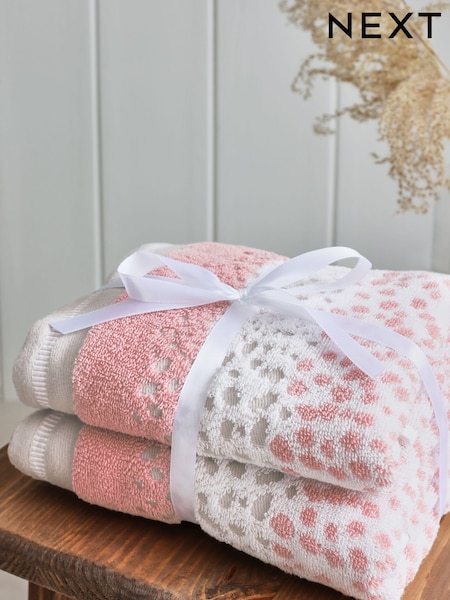 Pink Set of 2 Hand Towels 100% Cotton (AT9933) | €19