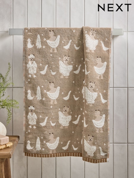 100% Cotton Bertie Woodland Spa Towel (AT9953) | €9 - €29