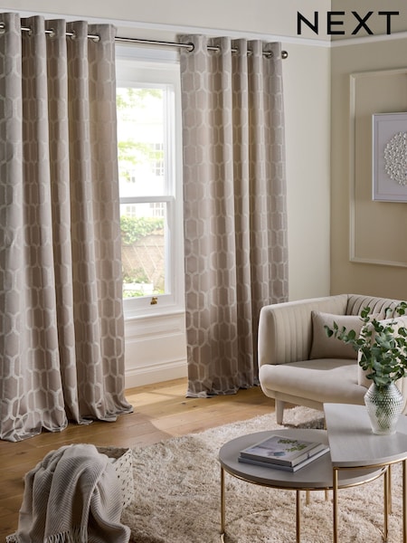 Collection Luxe Evie Geometric Jacquard Eyelet Lined Curtains (AU0897) | R$ 980 - R$ 2.105