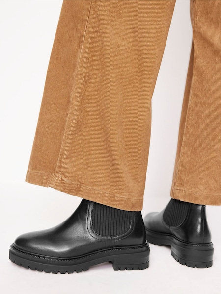 Boden Stretch Chelsea Ankle Boots (AU1392) | 121 €