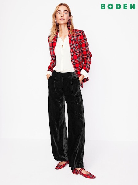 Boden Black Chiswick Velvet Trousers (AU1490) | 321 QAR