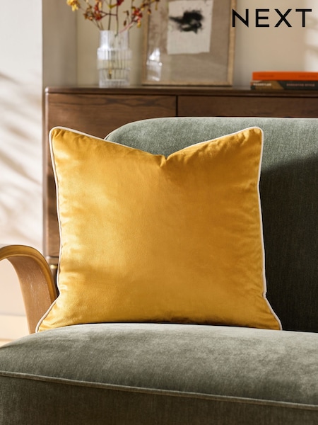 Matte Velvet Contrast Pipe Cushion (AU3621) | 60 zł