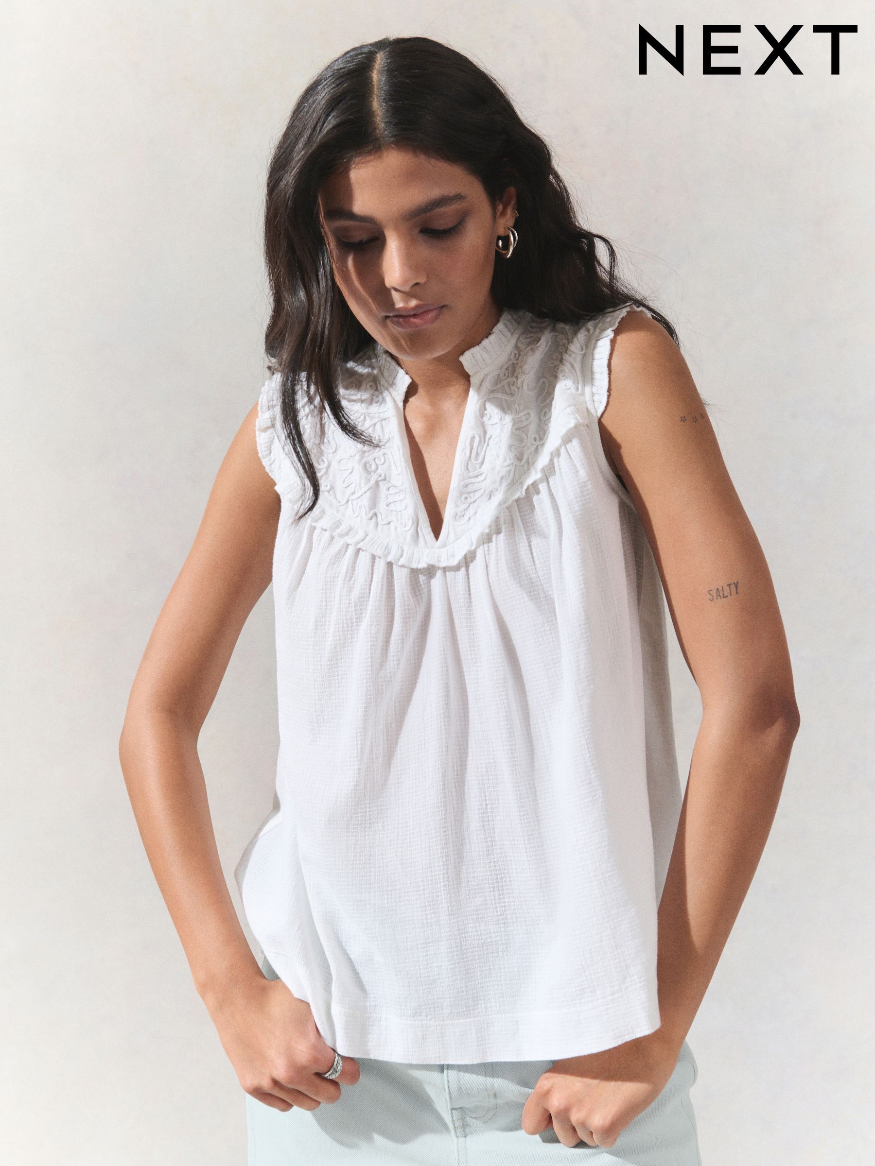 nice white tops for ladies