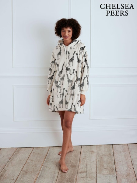 Chelsea Peers Fleece Giraffe Print Blanket Hoodie (AU4269) | €55