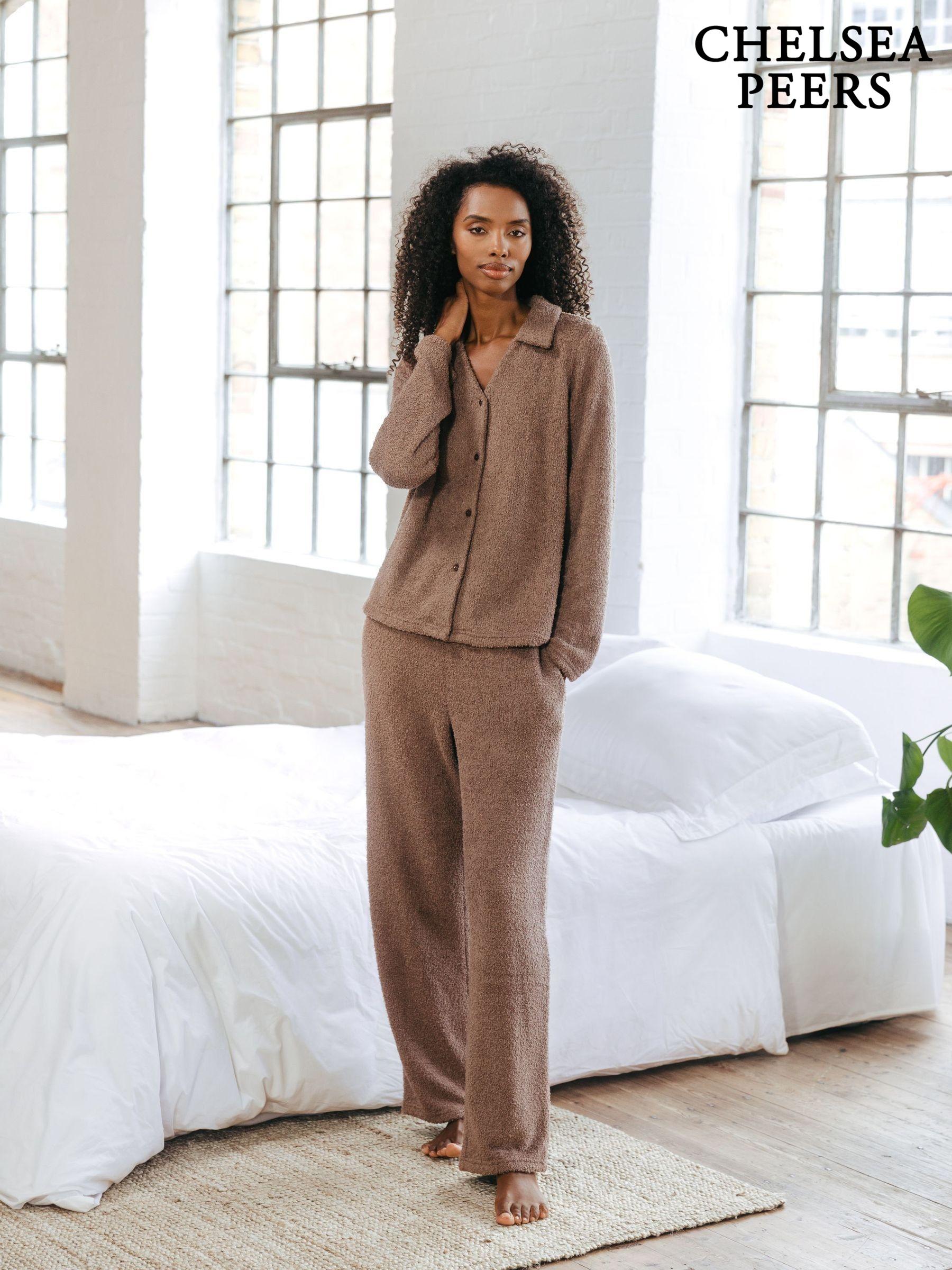 Chelsea Peers Brown Bouclé Knit Co-ord Top & Joggers Set (AU4284) | €46