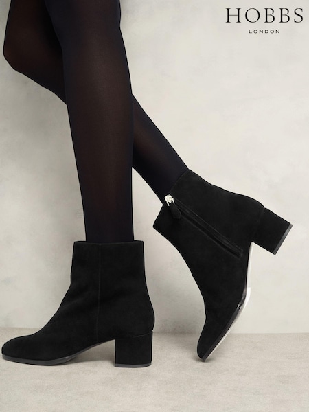 Hobbs Black Evelyn Ankle Boots (AU4354) | ₪900