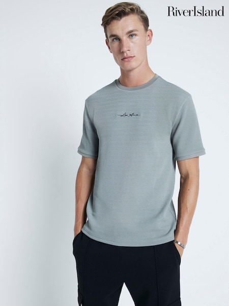 River Island Grey Slim Fit Quilted Embelished T-Shirt (AU4966) | €14.50