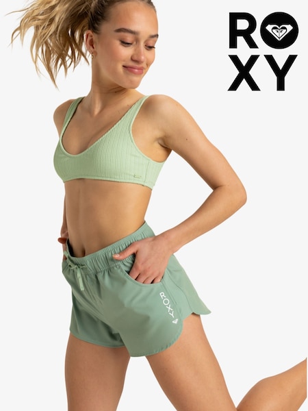 Roxy Green Wave 2 Inch Logo Board Shorts (AU5400) | €53
