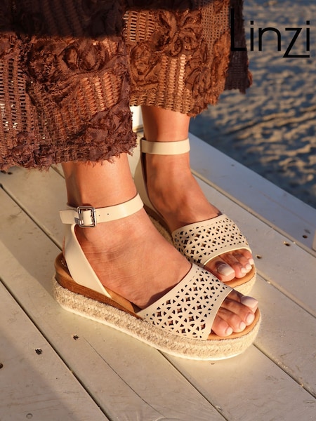 Linzi Natural Radiance Flatform Sandals With Laser Cut Detail (AU6870) | €54