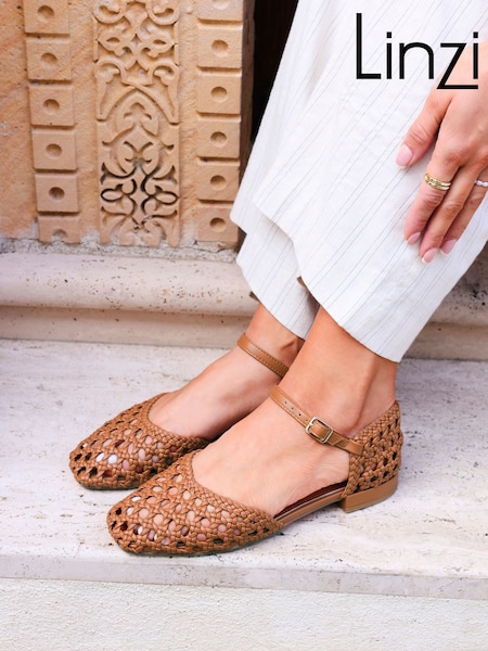 Linzi Suki Handwoven Low Block Court Heels (AU6876) | €63