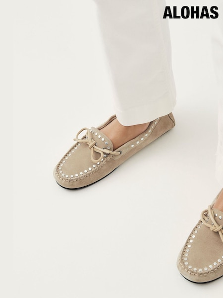 Alohas Beige Calla Loafers (AU7905) | €229