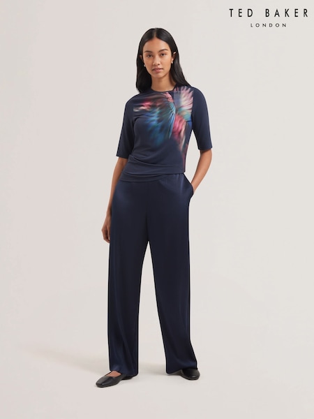 Ted Baker Hannaz Printed Slinky Jersey Half Sleeve Top (AU8735) | 69 €