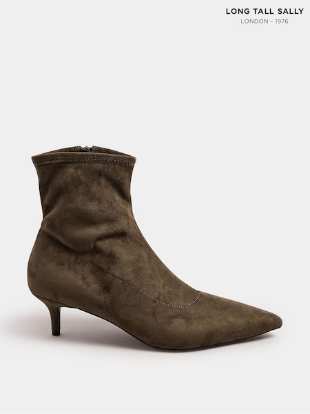Long Tall Sally Brown Pointed Kitten Boots (AU9012) | €77