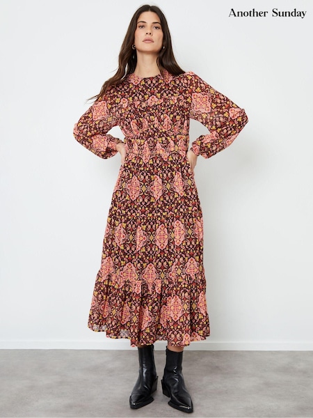 Another Sunday Pink Geo Print Seam Detail Balloon Sleeve Tiered Midi Dress (AU9308) | €79