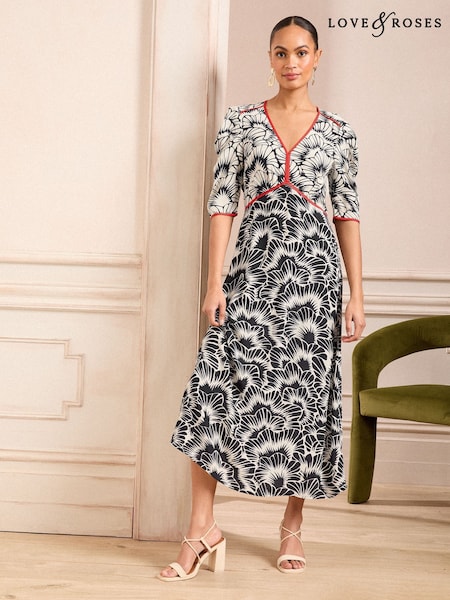 Love & Roses Black/White Printed V-Neck Ruched Short Sleeve Midi Dress (AU9966) | $111