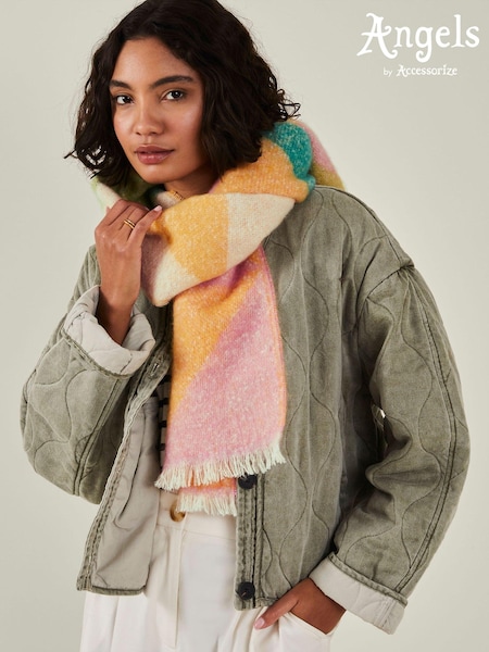 Accessorize Green Woven Geometric Print Winter Scarf (AV1606) | €15.50