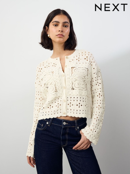 White Ecru Crochet Square Patch Button Up Cardigan (AV1696) | R$ 420