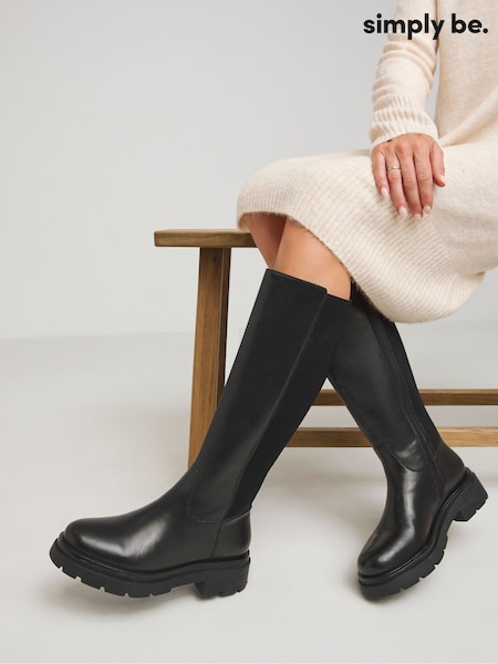 Simply Be Black Wide Fit Back Stretch Panel Chunky Flat Knee High Boots In Wide Fit Standard Calf (AV2290) | €140
