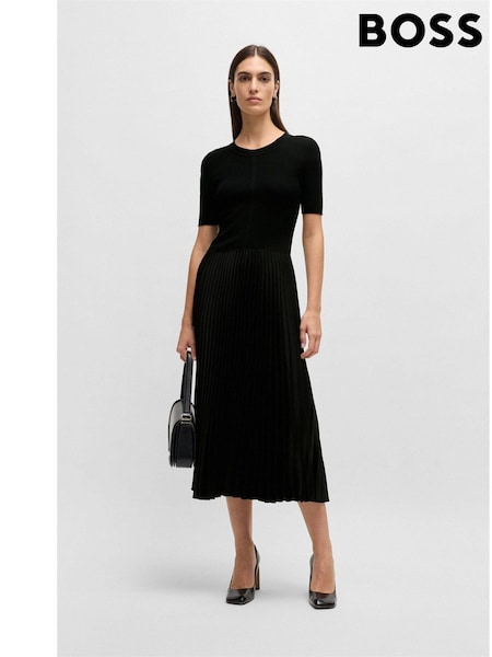 BOSS Black Knitted Plisse Pleated Dress (AV3123) | €462