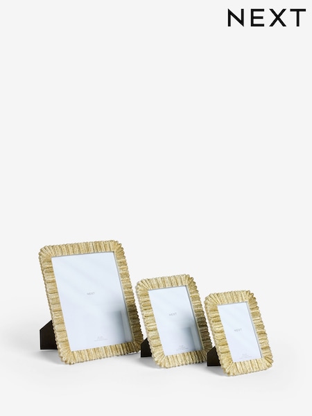 Feather Photo Frame (AV3482) | ‏65 د.إ.‏ - ‏ 83‏ د.إ.