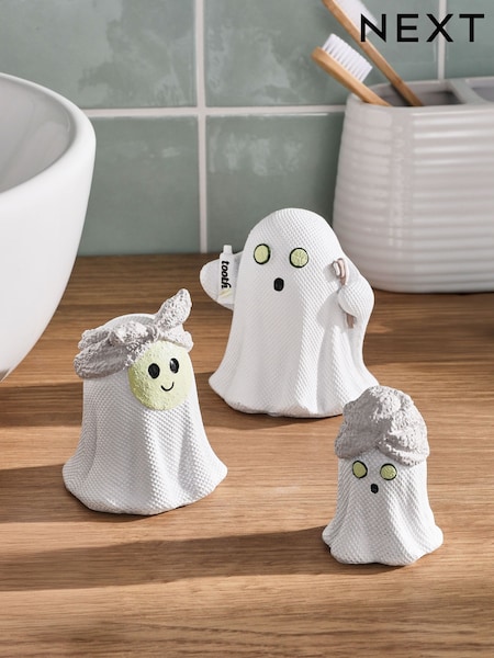White Ghost Set of 3 Ornament (AV4525) | €18
