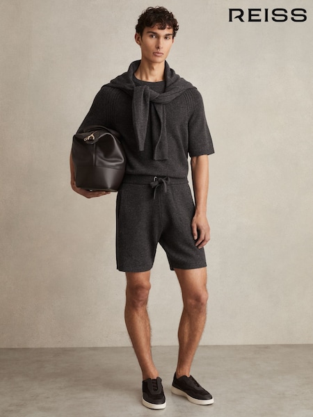 Reiss Charcoal Melange Fenworth Wool Blend Heavy Knit Shorts (AV5083) | €89