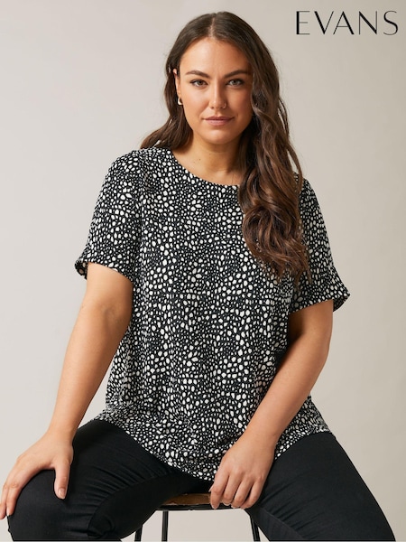 Spot Printed T-Shirt (AV5379) | €41