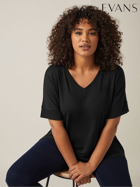 أسود - Evans V-neck Modal T-shirt (AV5384) | ‏12 ر.ع.‏