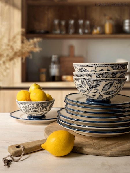 Laura Ashley Blue 12 Piece Hedingham Collectables Dinner Set (AV5722) | €162