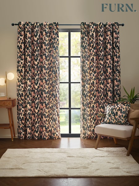 Furn Multi Leopard Print Eyelet Curtain (AV6542) | R$ 455 - R$ 970