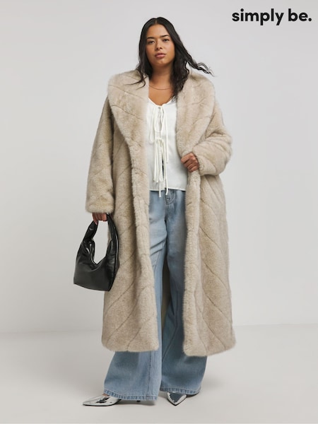 Simply Be Cream Chevron Pelted Faux Fur Maxi Coat (AV7156) | €70