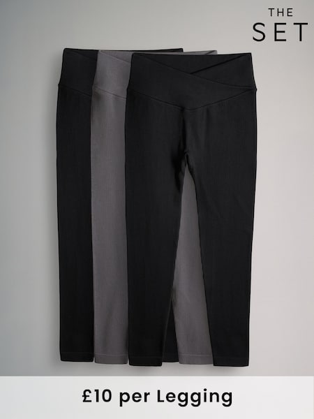 The Set Black/Black/Charcoal 3 Pack Ribbed Seamless Leggings (AV7369) | R$ 295
