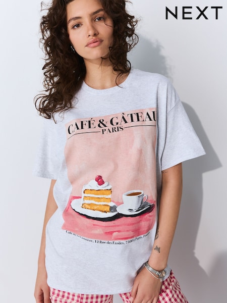 Grey Cake Scene Relaxed Fit Front Graphic Print Short Sleeve Crew Neck T-Shirt (AV7679) | AZN 49