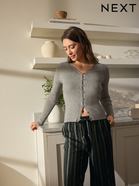siva - Rib Long Sleeve Cardigan (AV8038) | € 30