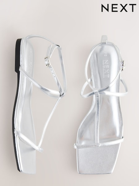 Silber-Metallic - Forever Comfort® Square Toe Strappy Sandals (AV8323) | 47 €