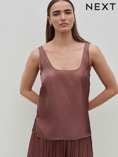 ורוד - Glossy Satin Metallic Scoop Neck Top (AV8408) | ‏90‏₪