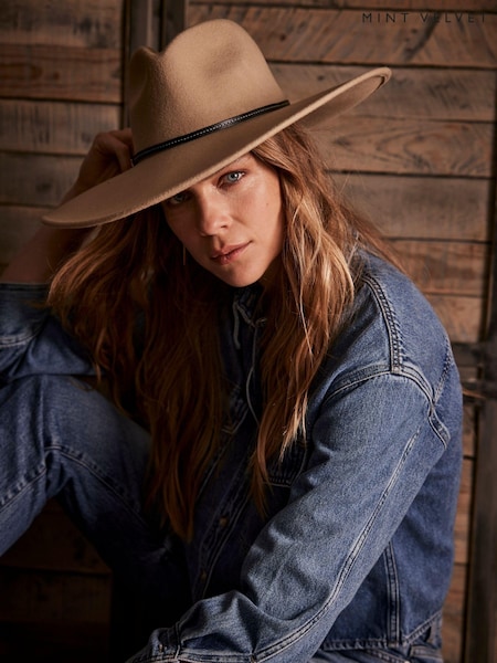 Mint Velvet Cream Cowboy Fedora Hat (AW0044) | €98