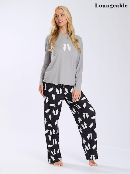 Loungeable Christmas Polar Bear Long Sleeves And Long Joggers Pyjamas Set (AW0417) | €36