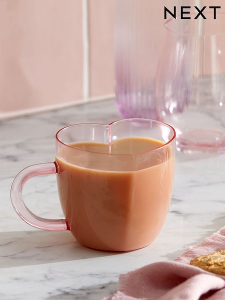 Pink Heart Shaped Glass Mug (AW1558) | €10